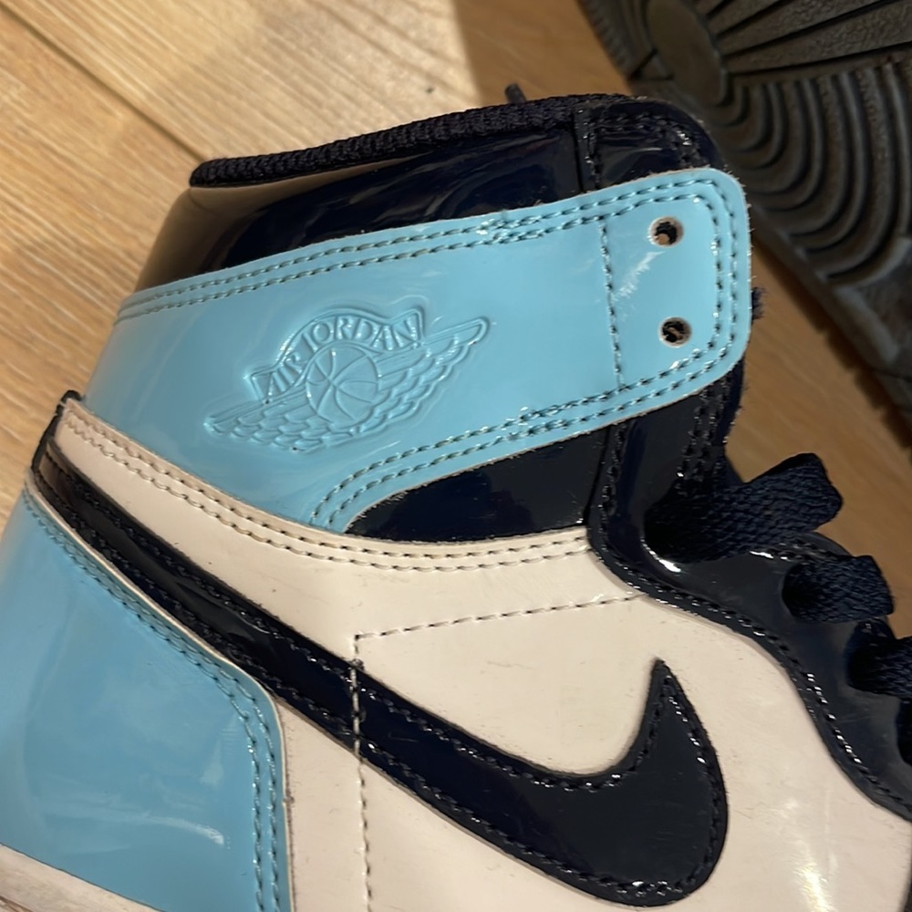 Air Jordan - Picture 5 of 7